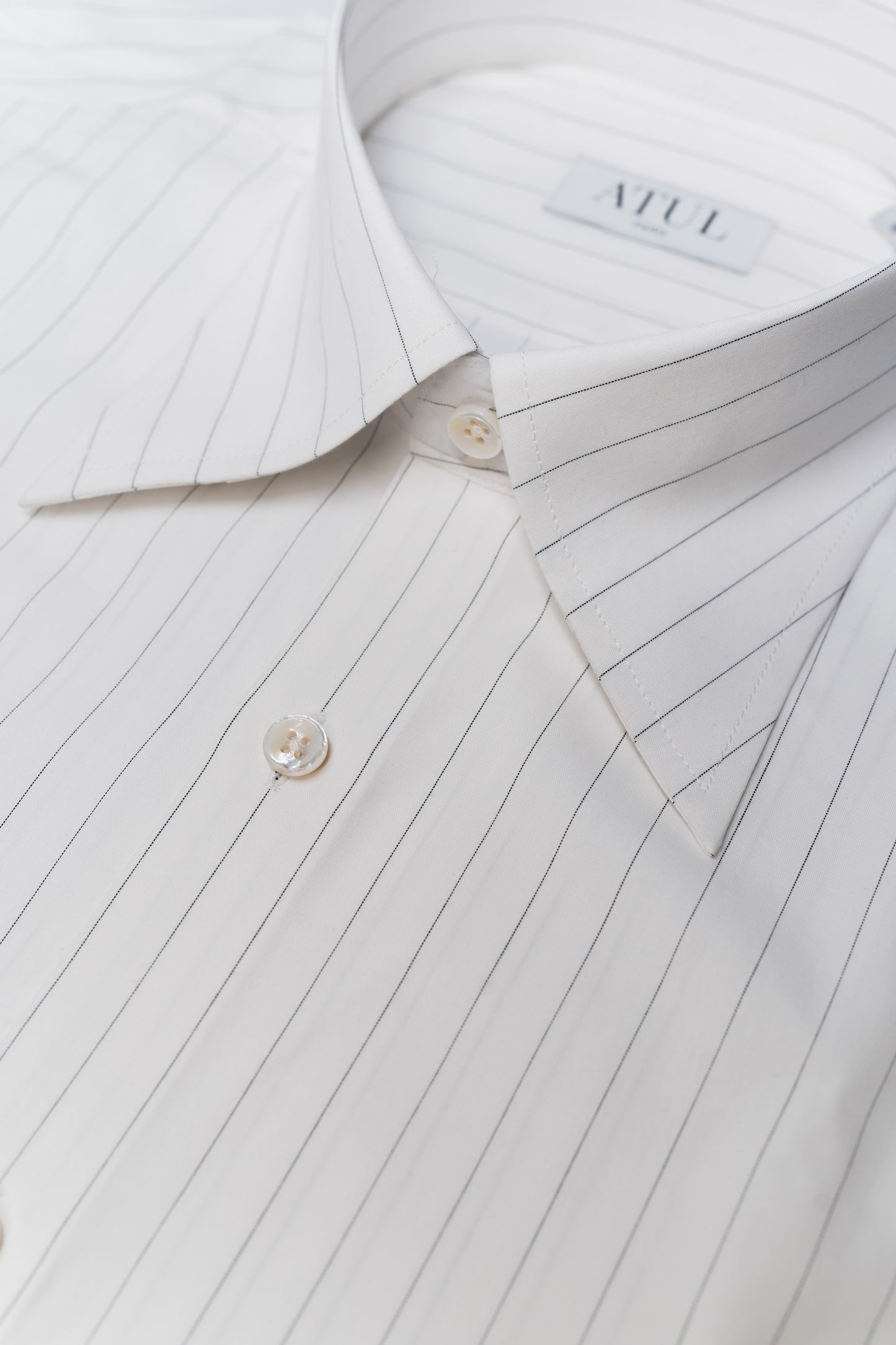 LA CHEMISE À RAYURES TENNIS