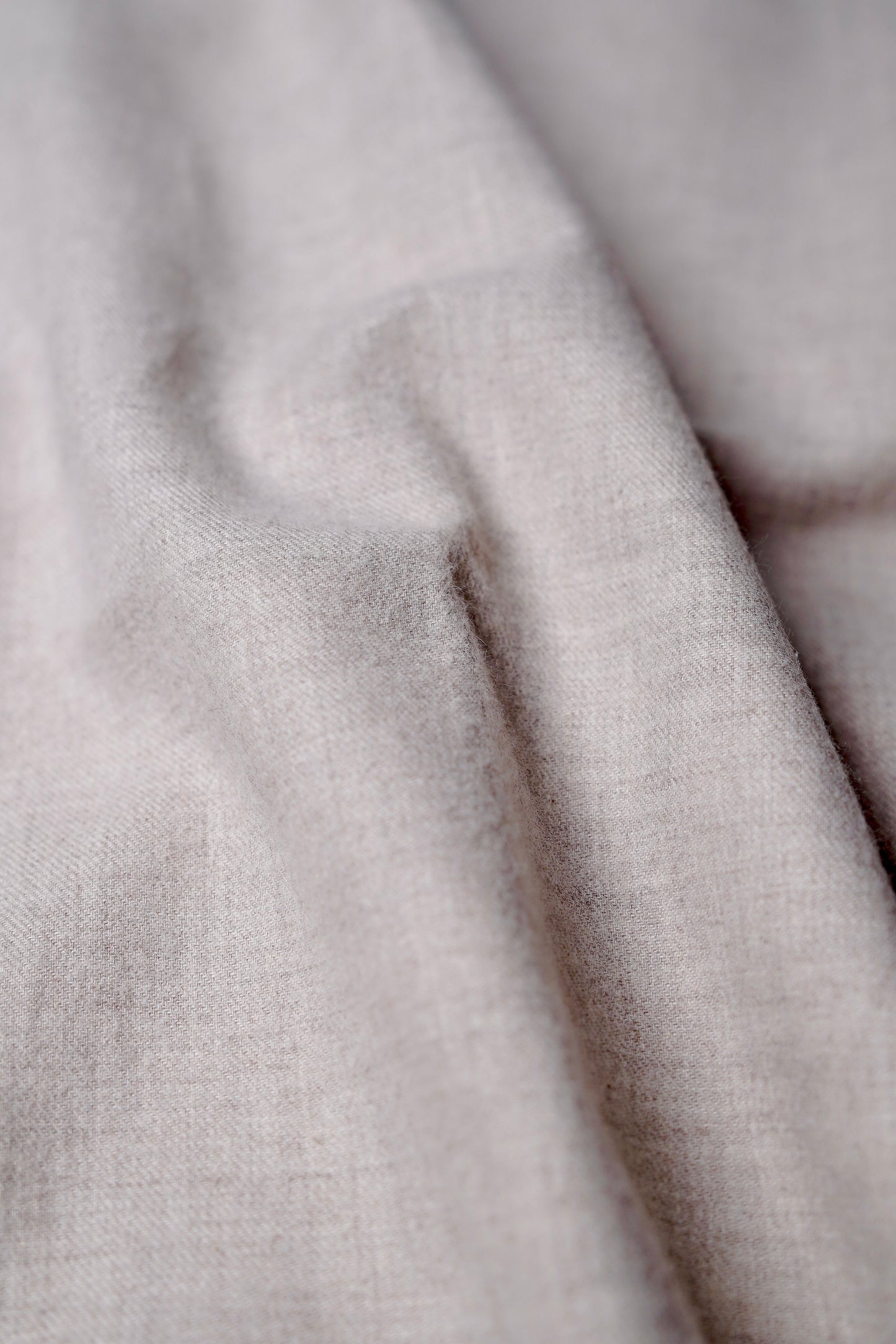 LA CHEMISE BEIGE - LA CHEMISE À BOUTON D'ATUL