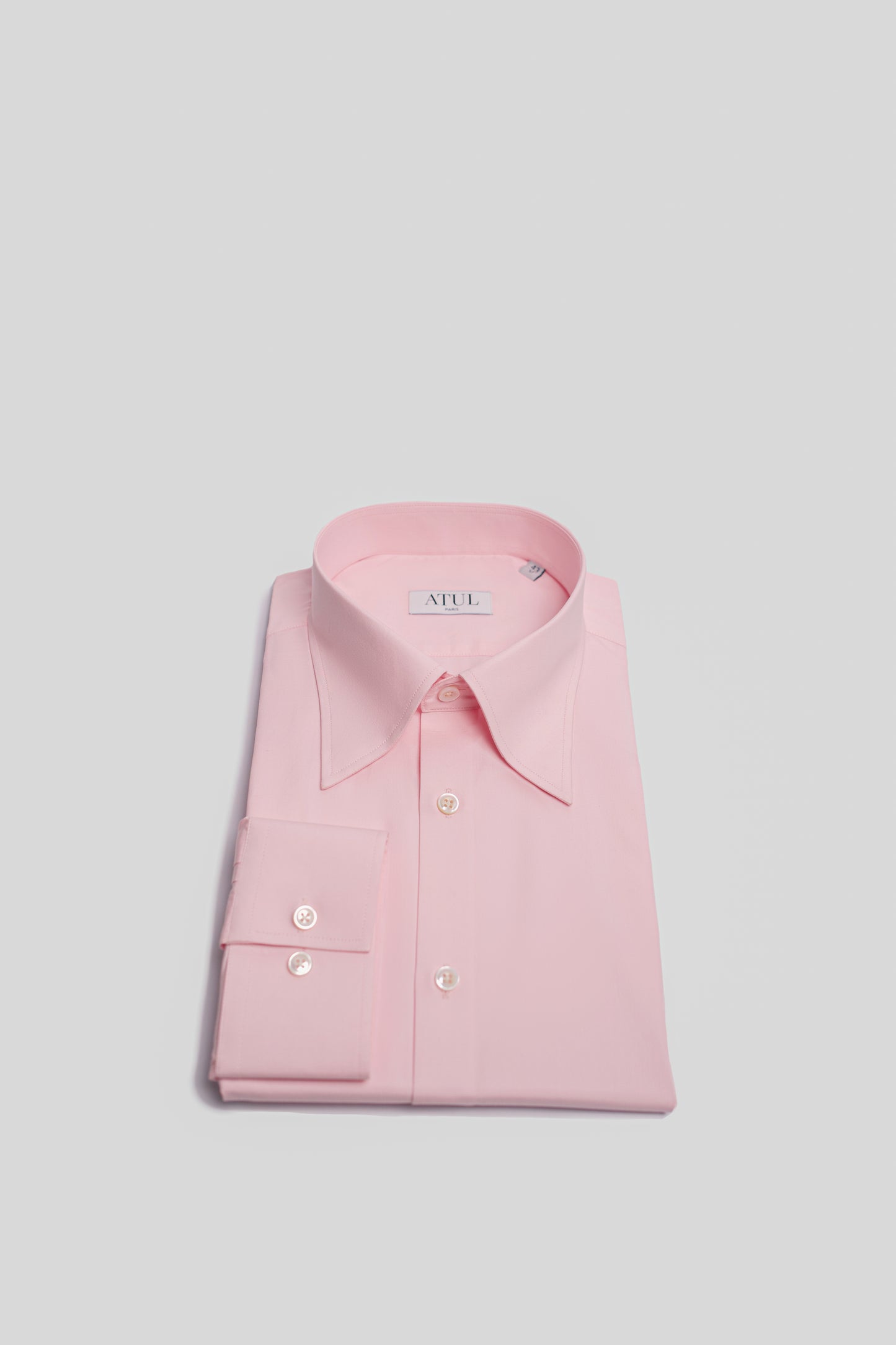LA CHEMISE ROSE