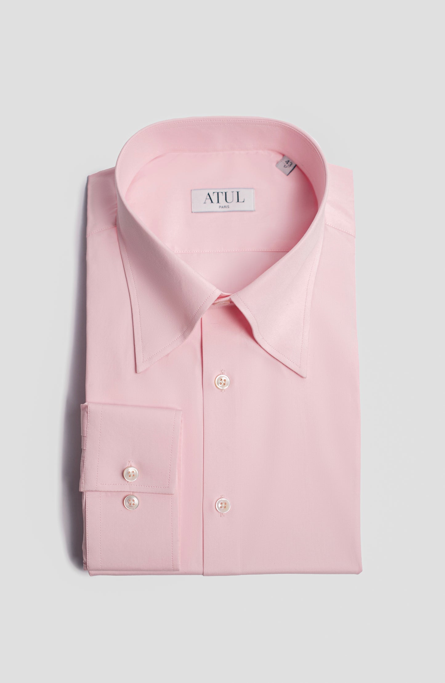 LA CHEMISE ROSE