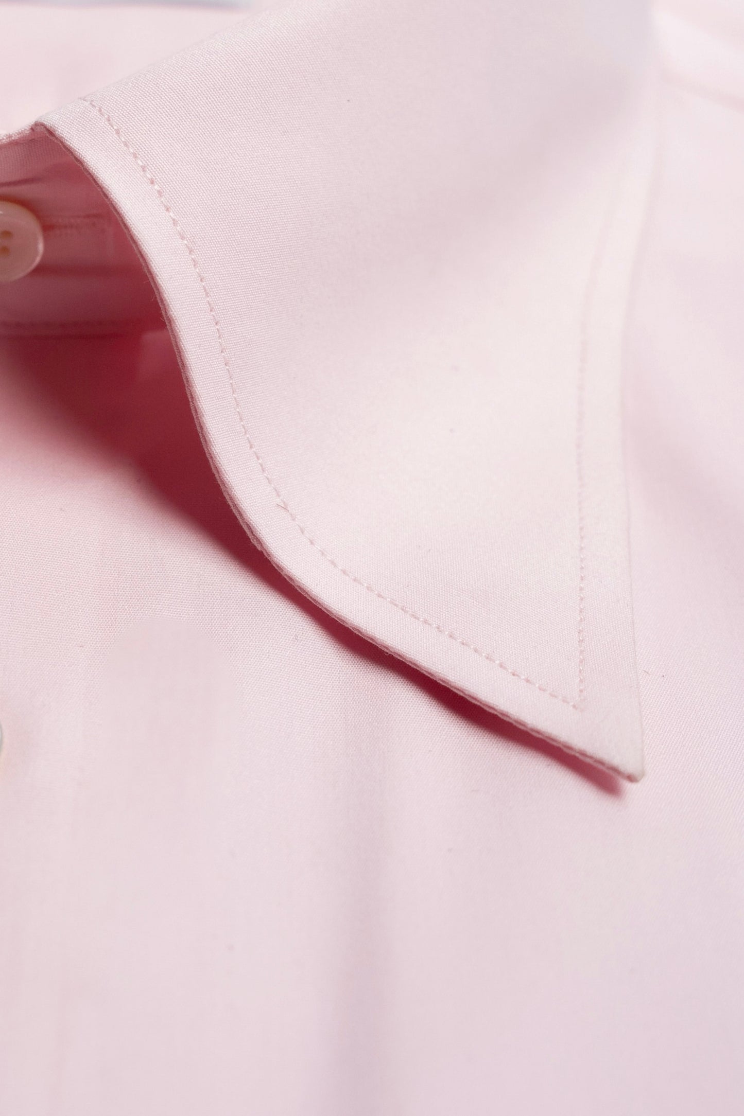 LA CHEMISE ROSE