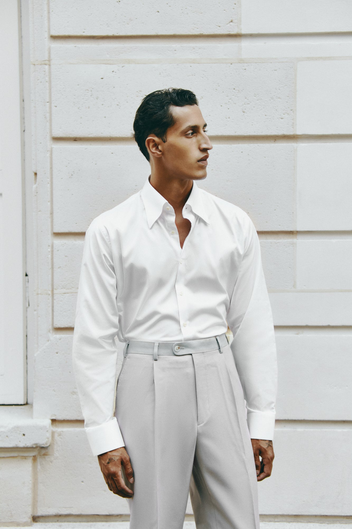 THE WHITE SHIRT IN TWILL