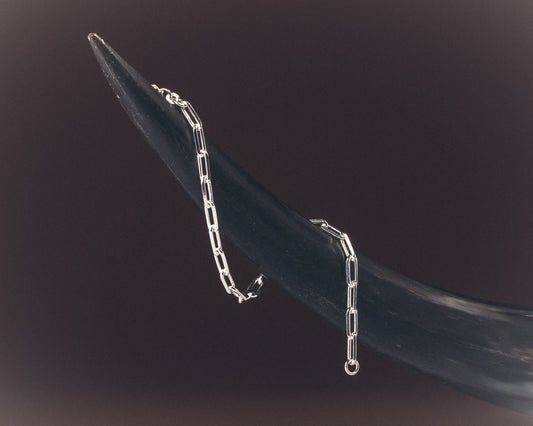 THE PAPER CLIP CHAIN BRACELET