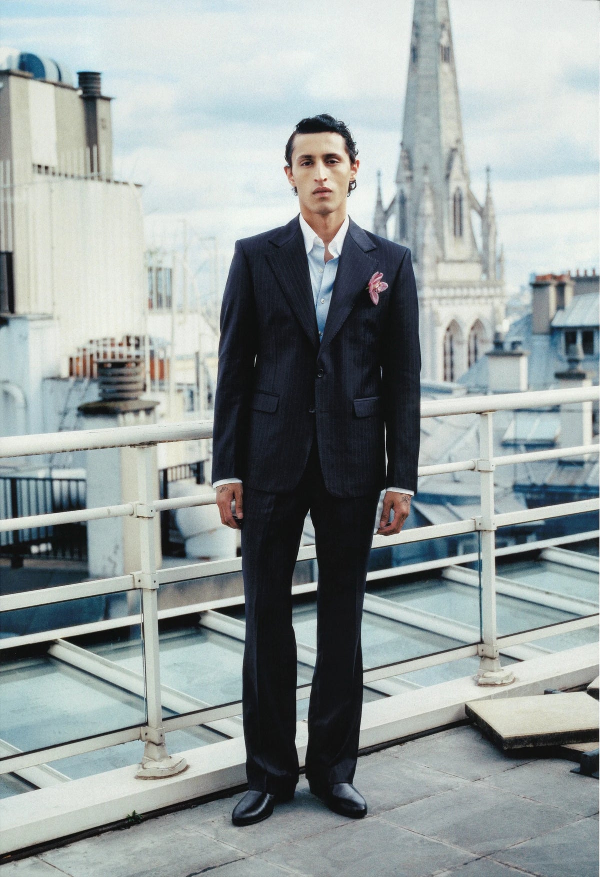 THE SINGLE-BREASTED JACKET IN SUPER 120’s FOUR-SEASON WOOL – NAVY PINSTRIPES