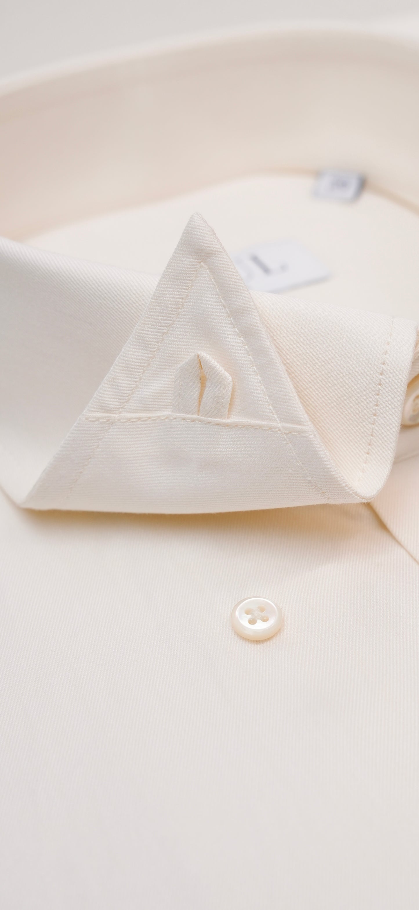 LA CHEMISE IVORIE EN TWILL