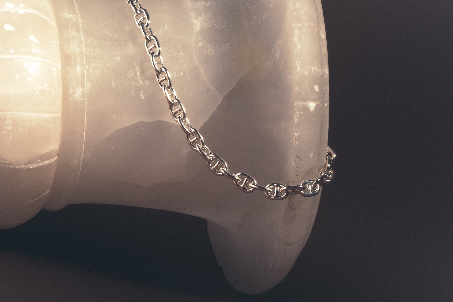 THE ANCHOR CHAIN BRACELET (LAUNCHING SOON)