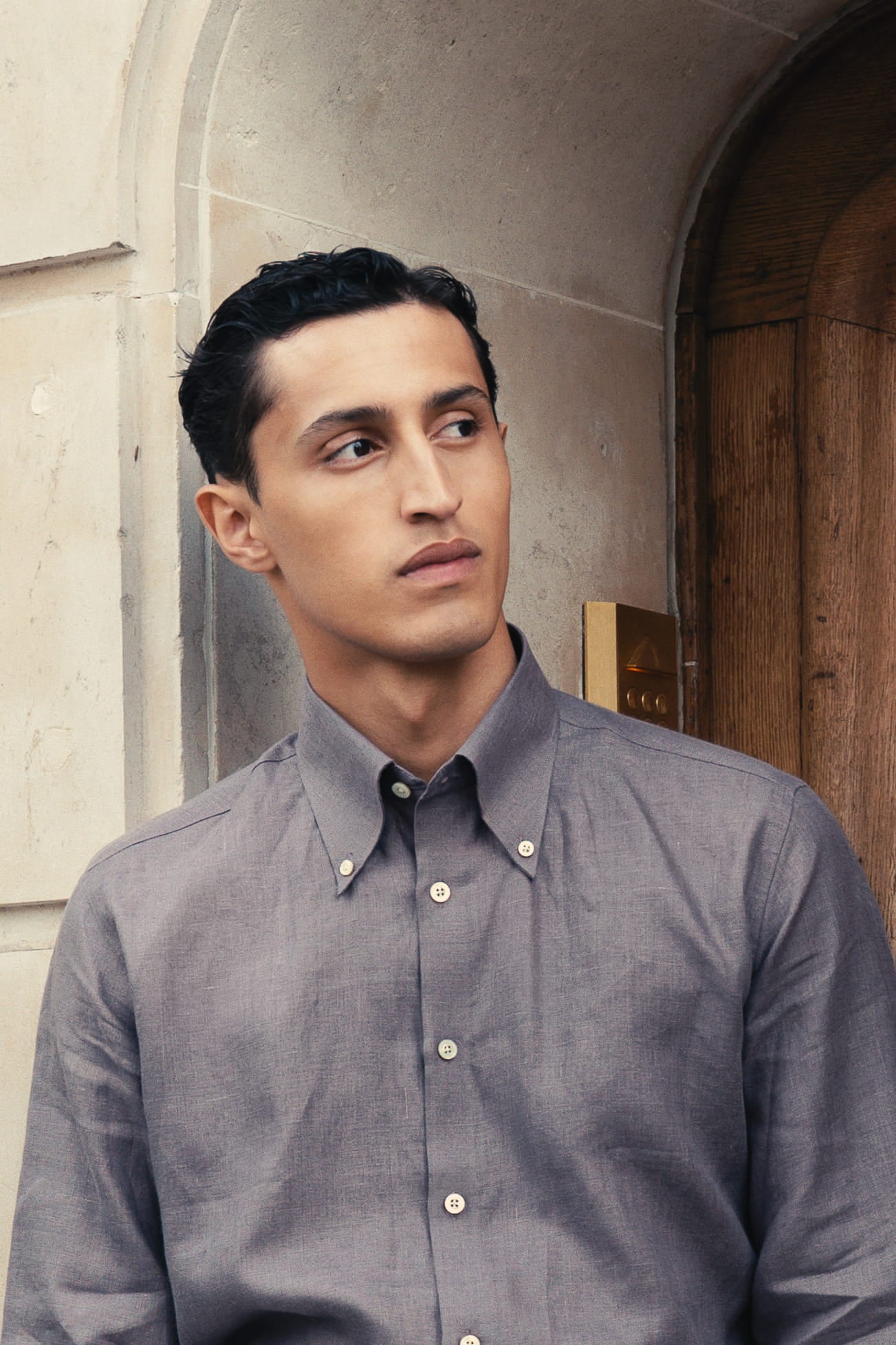THE MAUVE SHIRT IN LINEN