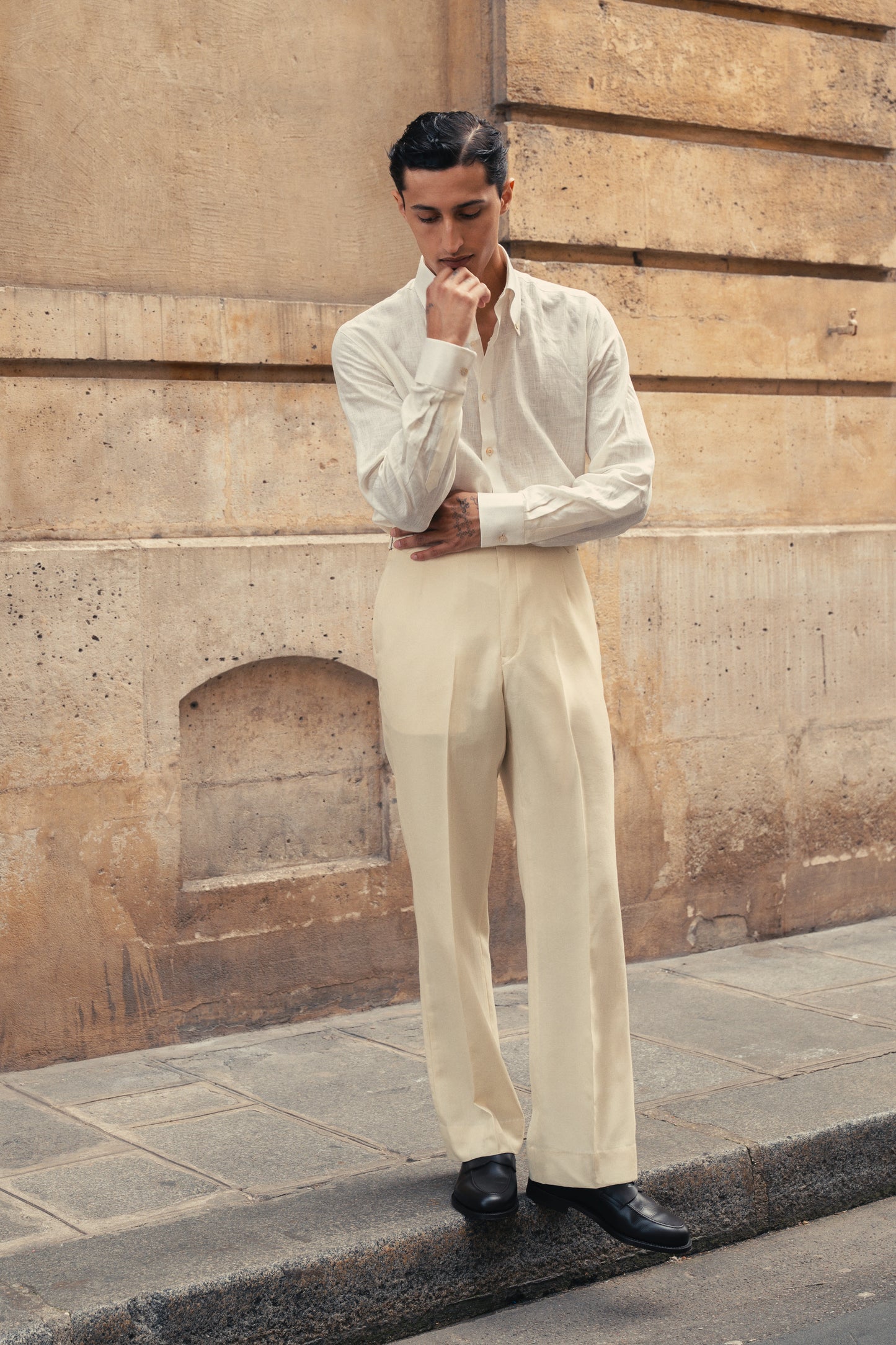 THE STRAIGHT CUT TROUSERS IN TROPICAL WOOL - IVORY