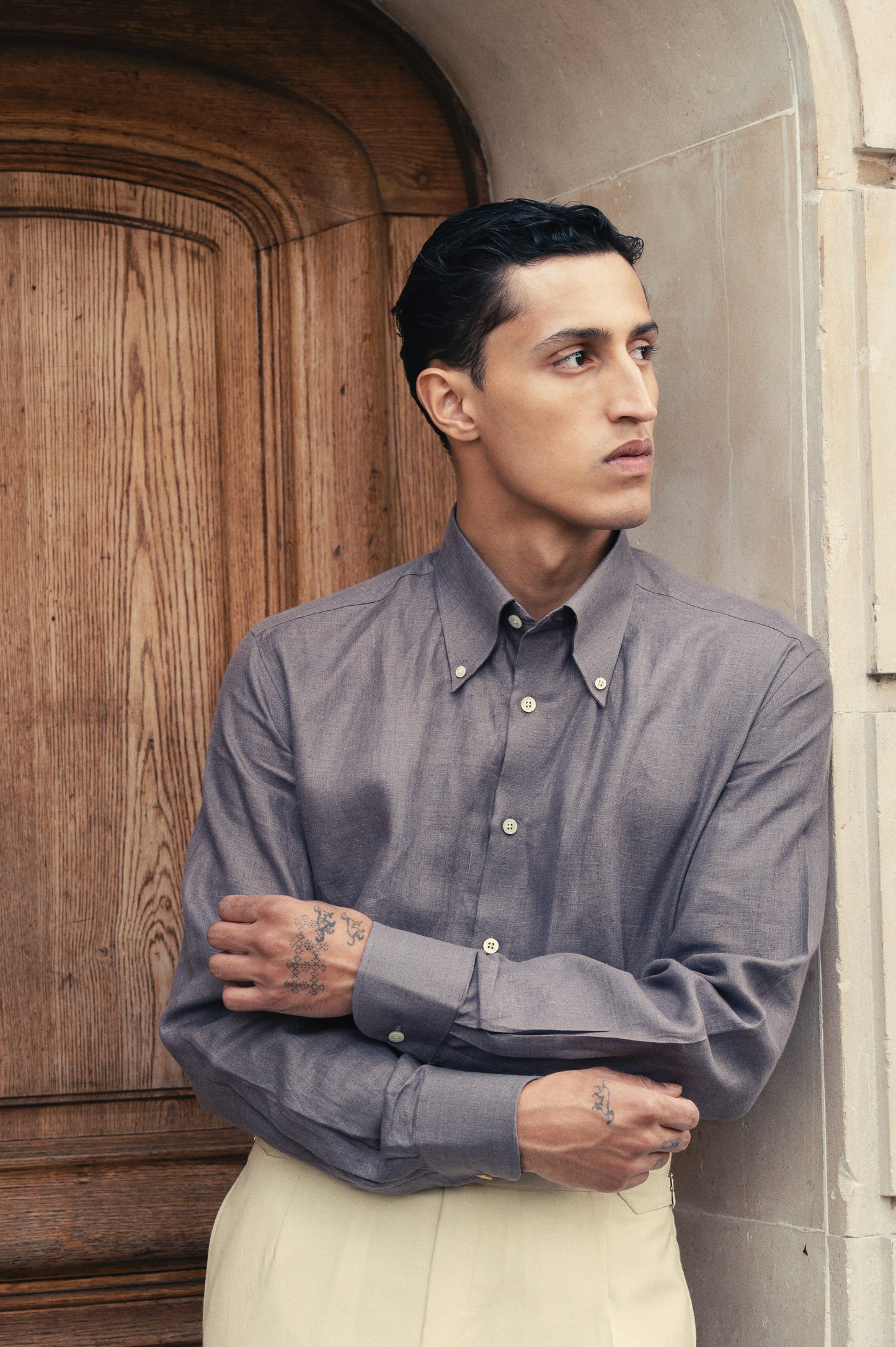 THE MAUVE SHIRT IN LINEN