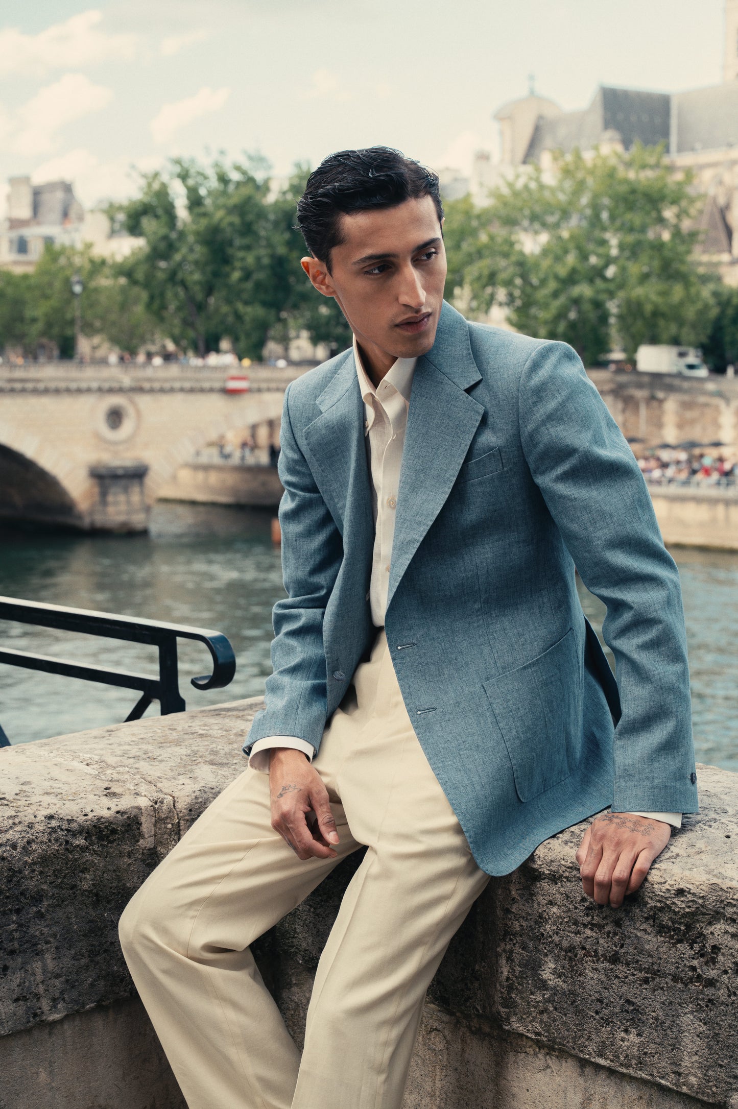 THE SINGLE-BREASTED JACKET IN LINEN - SKY BLUE