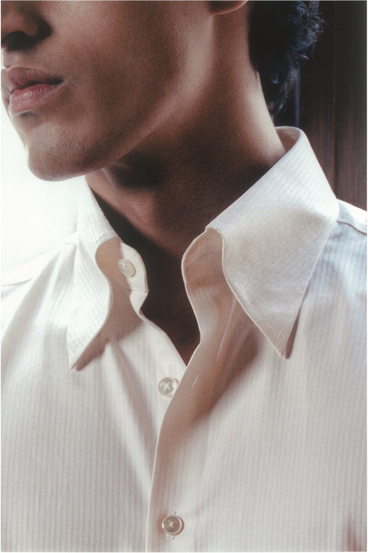 THE IVORY SHIRT IN HERRINGBONE TWILL