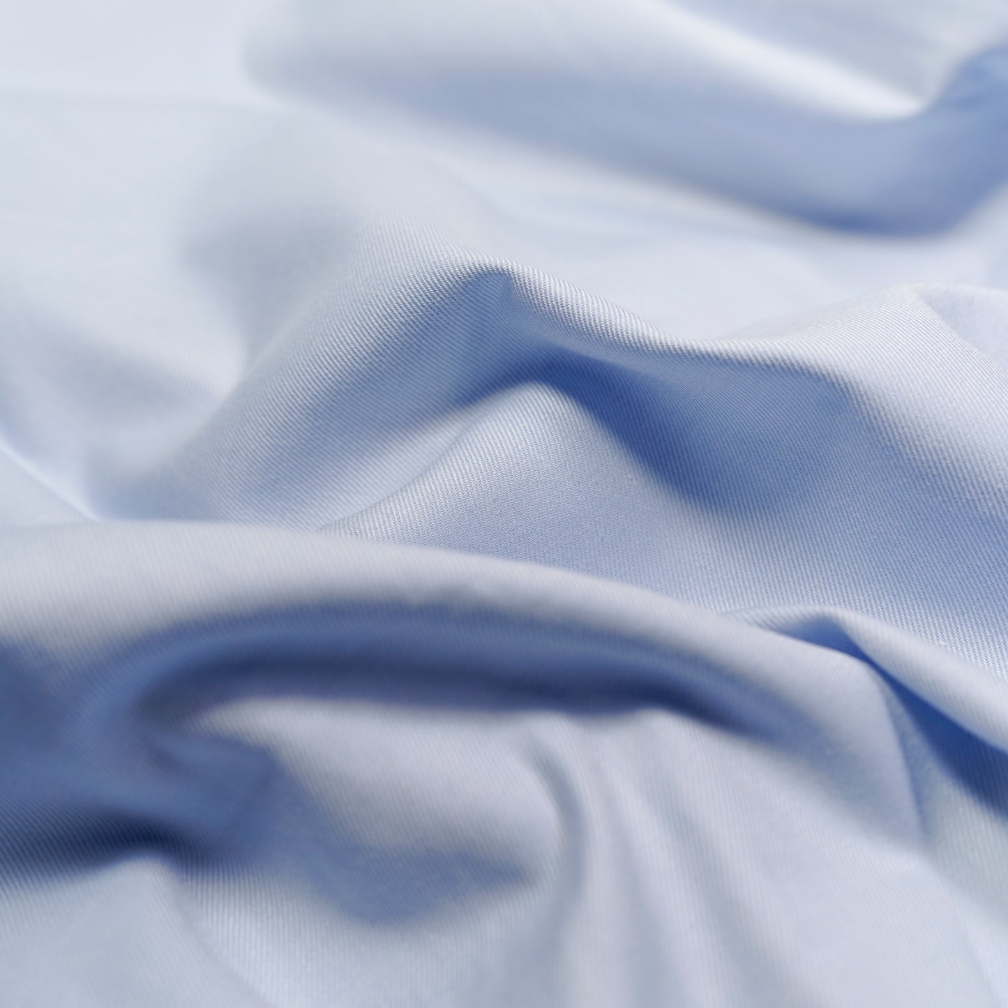 THE SKY BLUE SHIRT IN TWILL