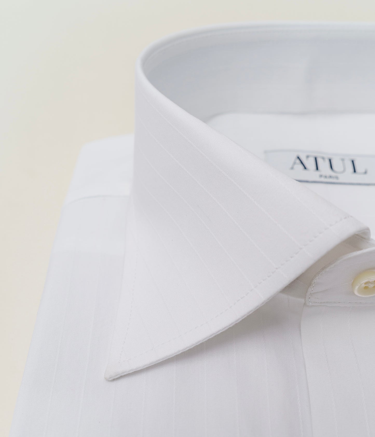 LA CHEMISE BLANCHE À RAYURES JACQUARD - COL ITALIEN 
