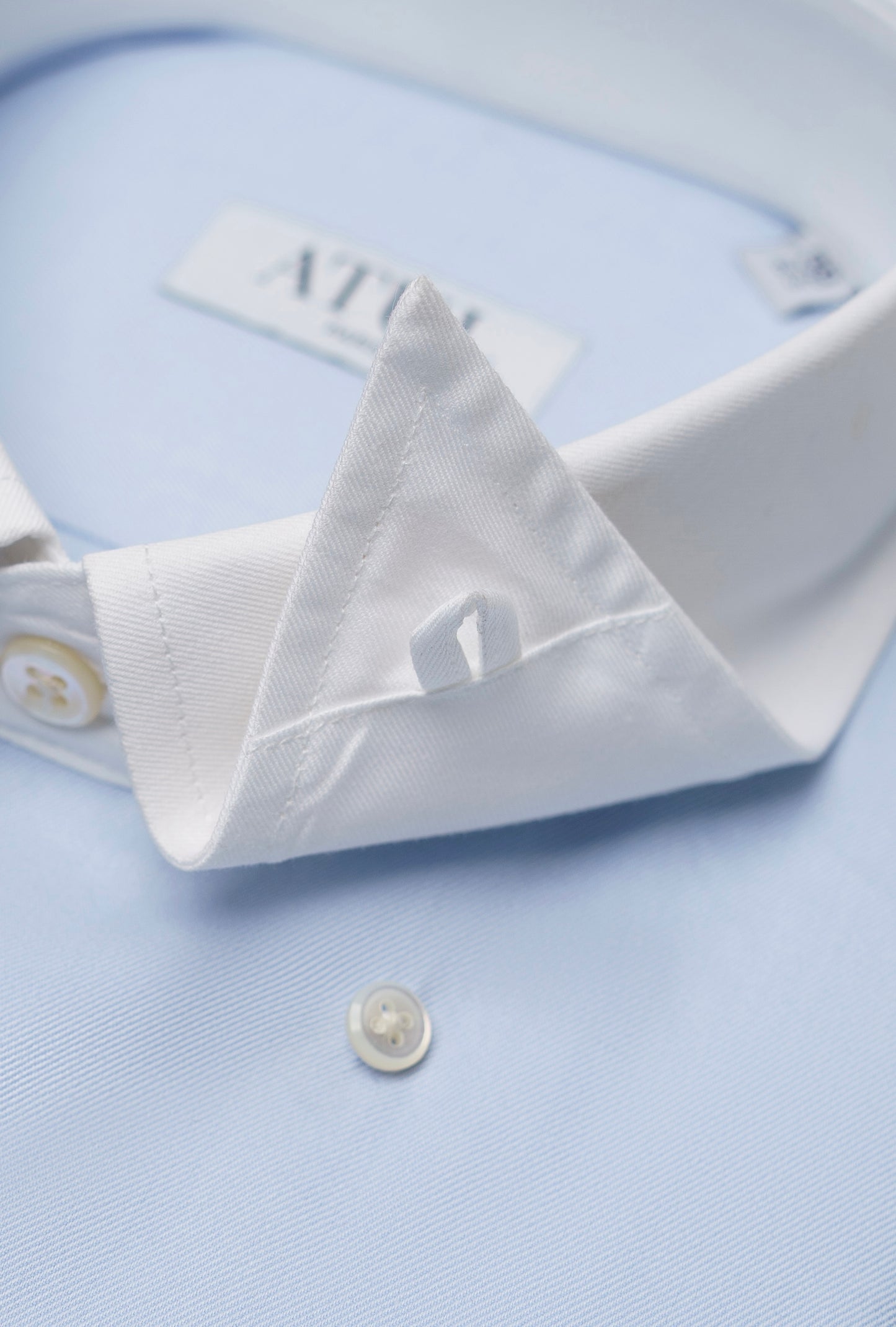 THE BANKER SHIRT - SKY BLUE