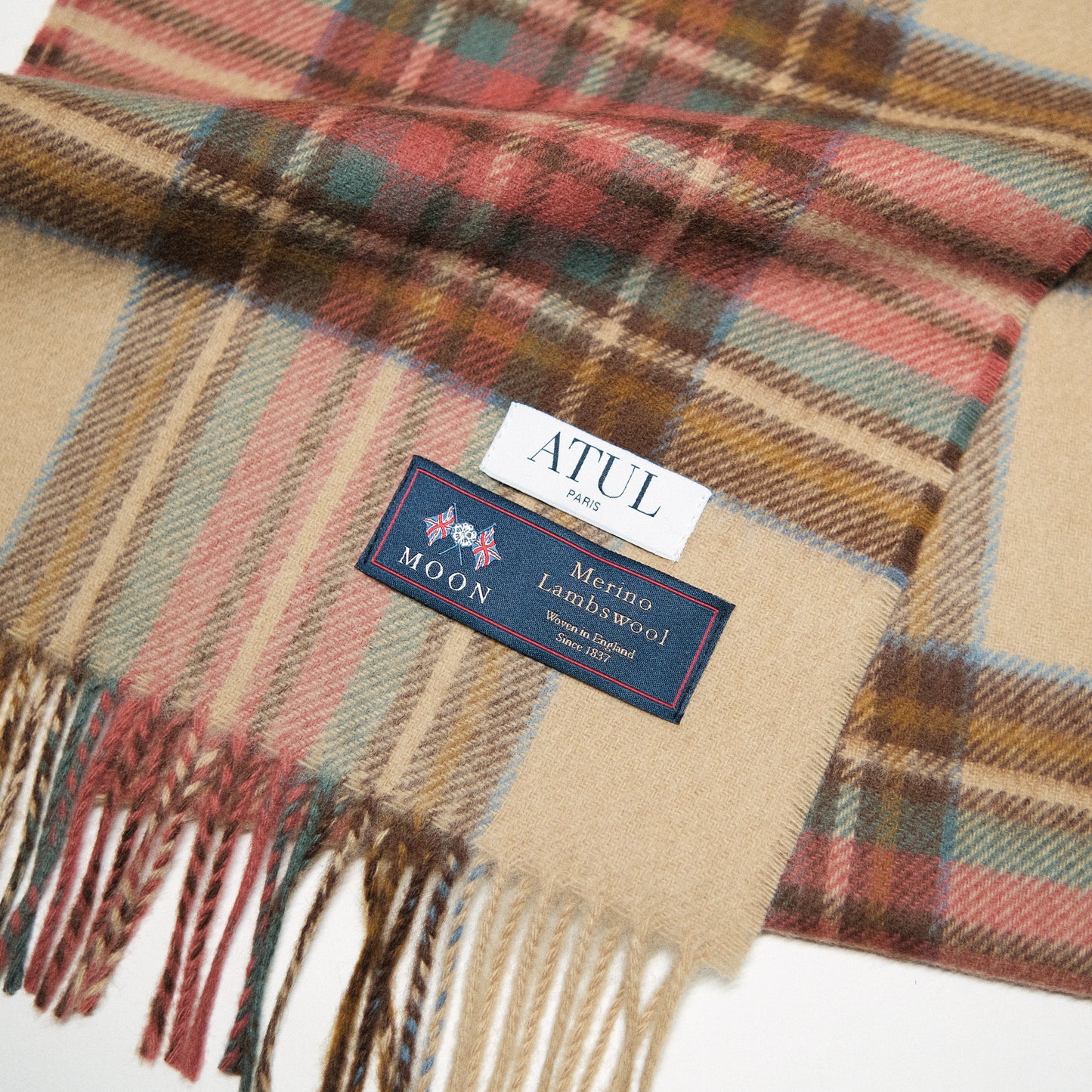 L’ÉCHARPE TARTAN DRESS STEWART ANCIENNE