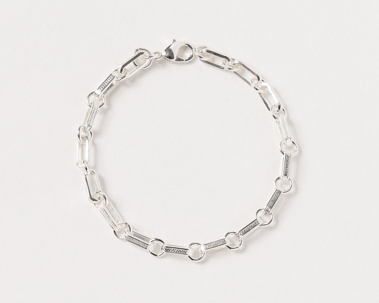 THE FANCY CHAIN BRACELET (LAUNCHING SOON)